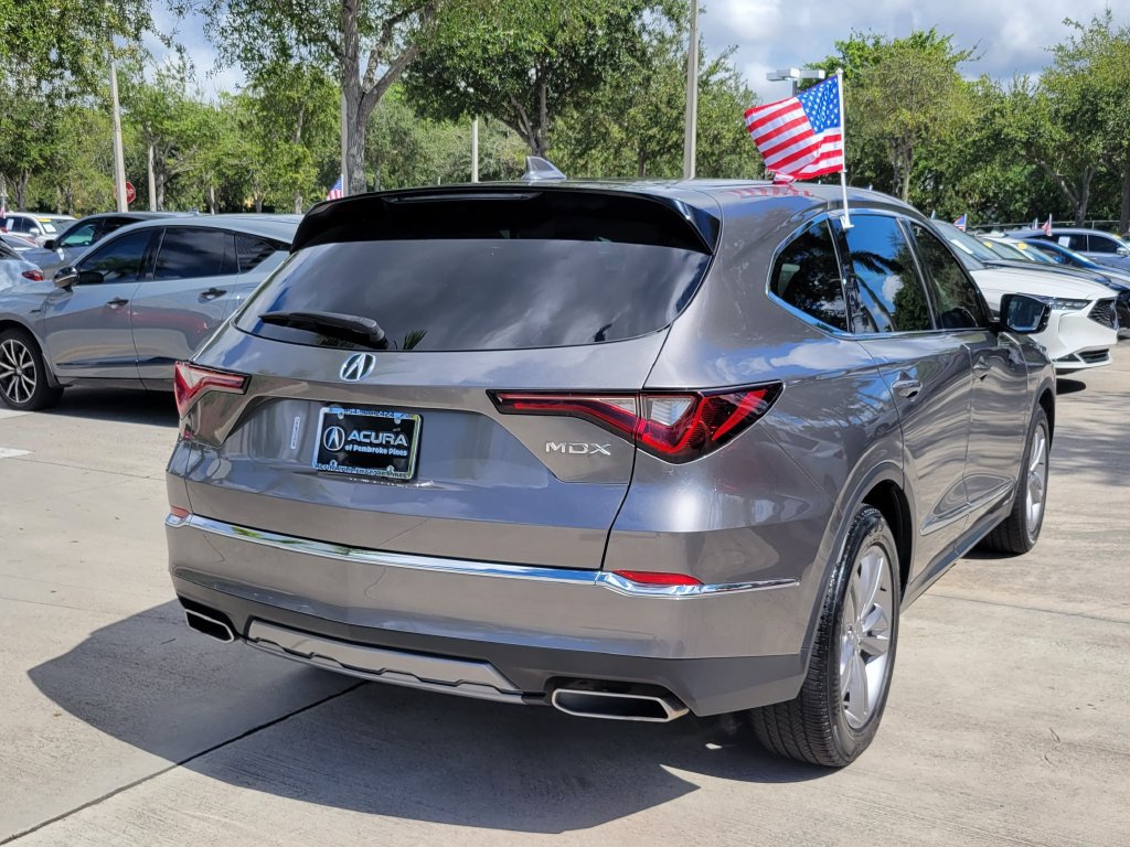 Used 2025 Acura MDX FWD image 7