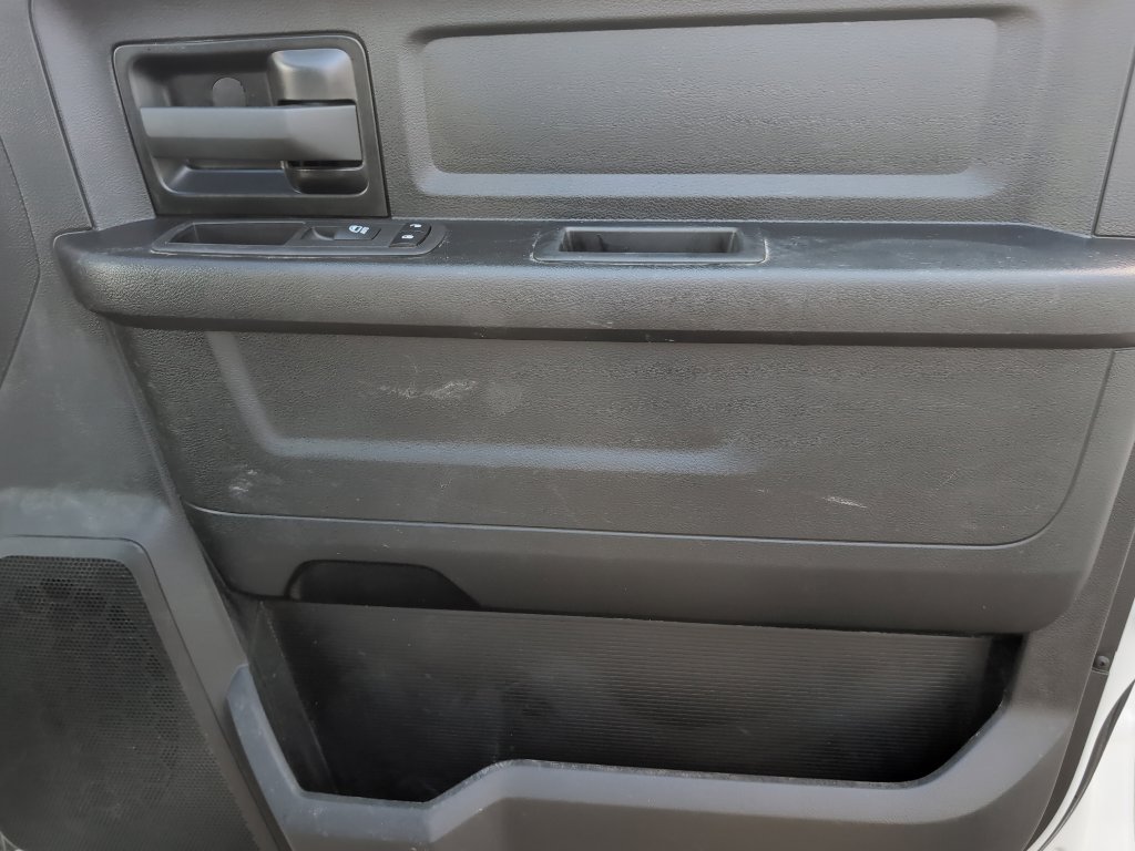 Used 2023 RAM 3500 Tradesman w/ Chrome Appearance Group image 33