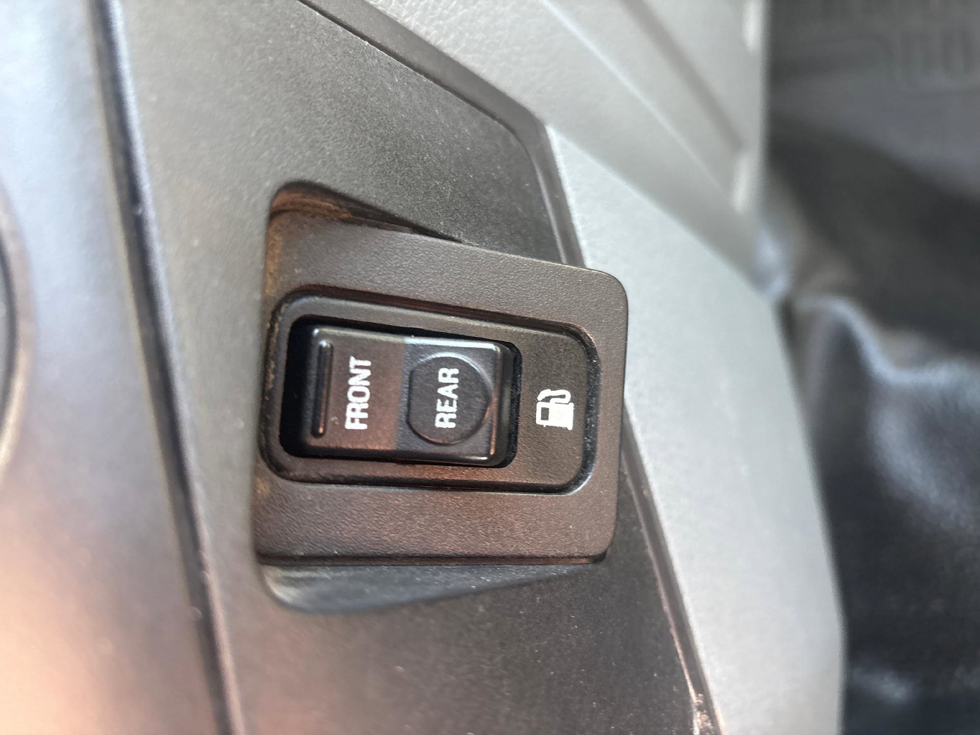 Used 2015 Ford F550 4x4 Crew Cab Super Duty image 17