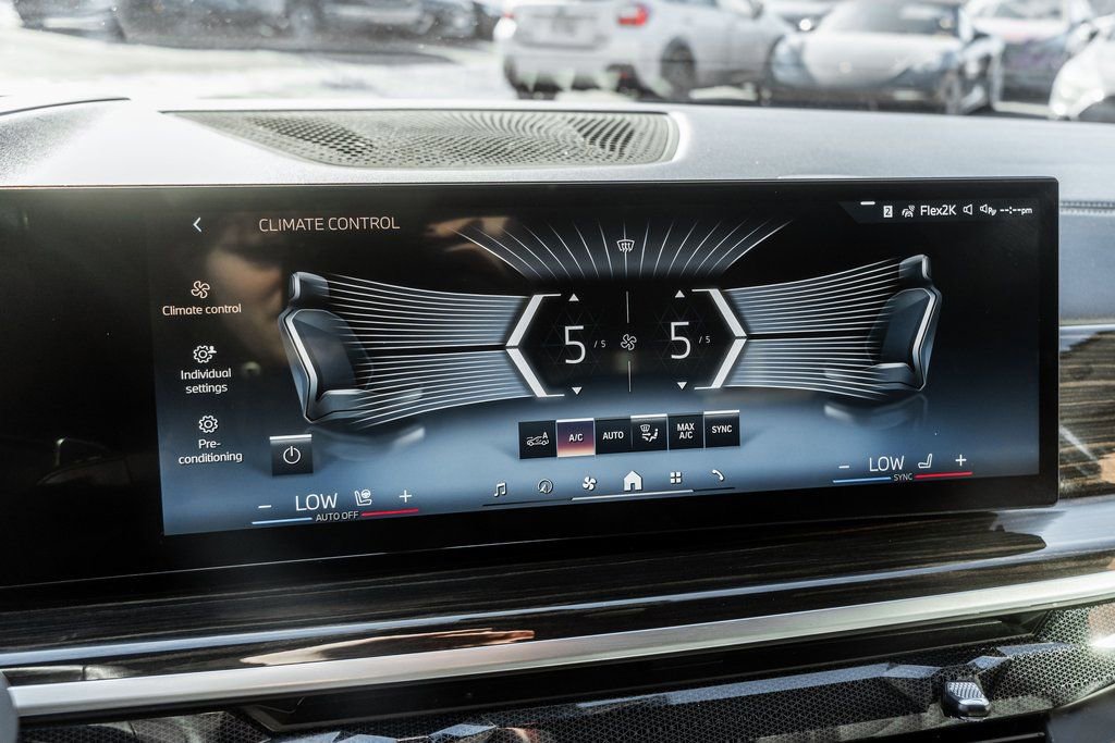 Used 2024 BMW X5 xDrive40i w/ Premium Essential Package image 20