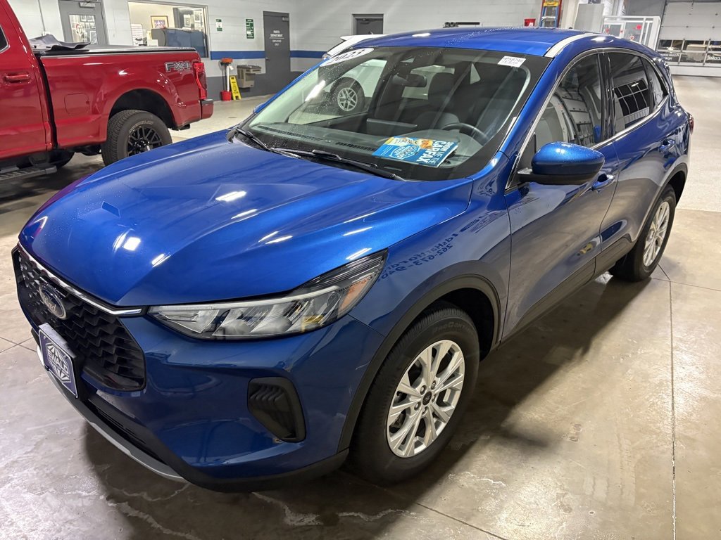 Certified 2023 Ford Escape Active w/ Tech Pack #2 image 4