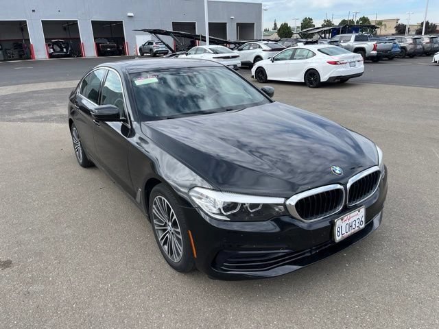 Used 2019 BMW 540i xDrive AWD/4WD image 2