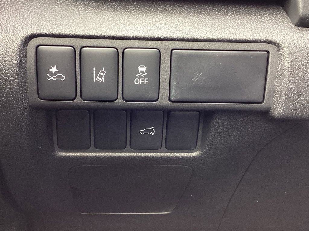 Used 2025 Mitsubishi Eclipse Cross AWD image 26