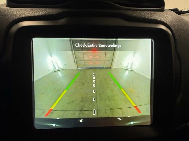 Used 2023 Jeep Renegade Altitude image 20