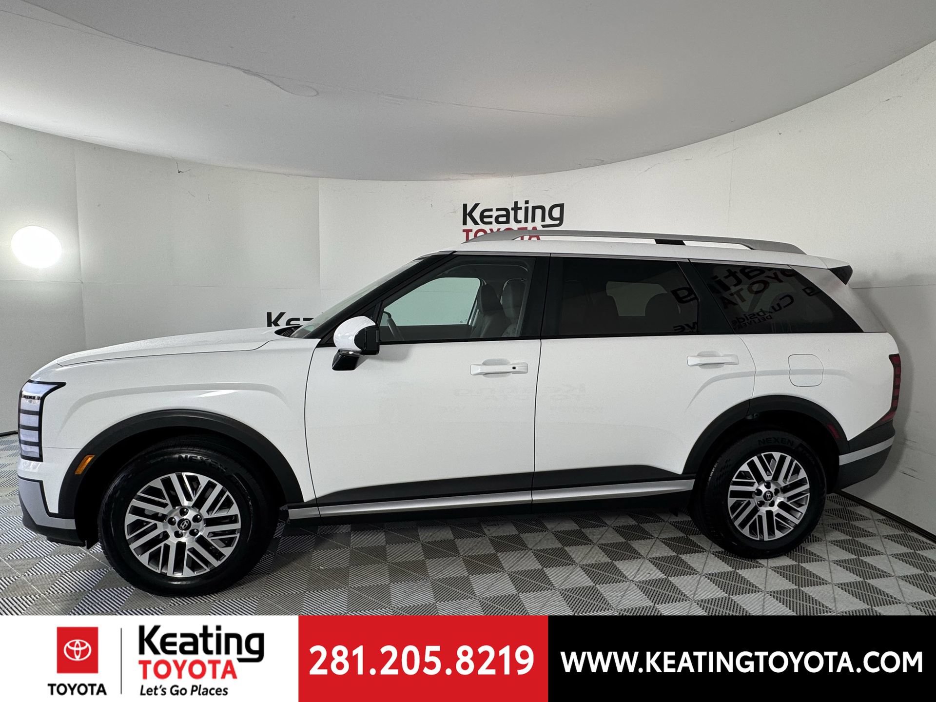Used 2026 Hyundai Palisade SEL FWD image 8