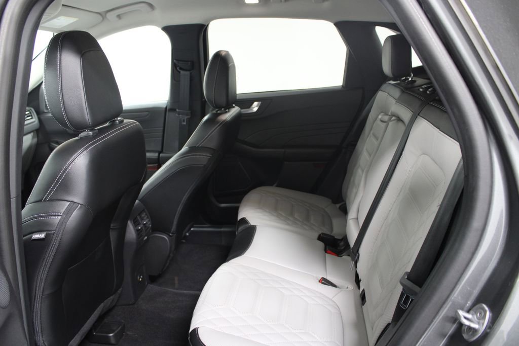 Used 2023 Ford Escape SE w/ PHEV Premium Package image 23