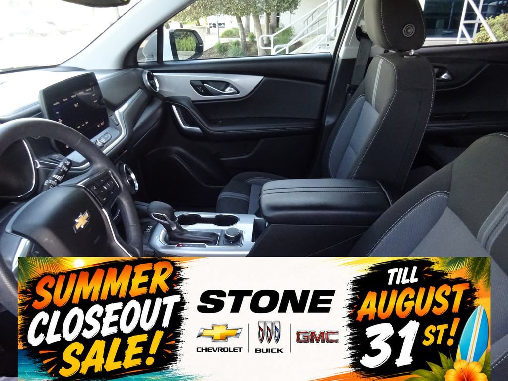 Certified 2024 Chevrolet Blazer LT w/ Convenience Package FWD image 12