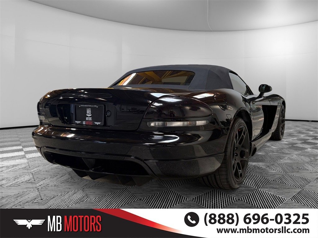 Used 2008 Dodge Viper SRT-10 image 3