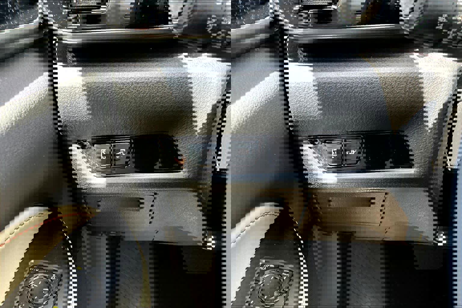 Used 2024 Lexus NX 250 FWD w/ Towing Package (2000 Lbs) image 33