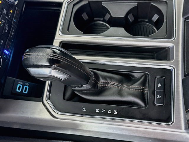 Used 2018 Ford F150 Platinum w/ Technology Package AWD/4WD image 19