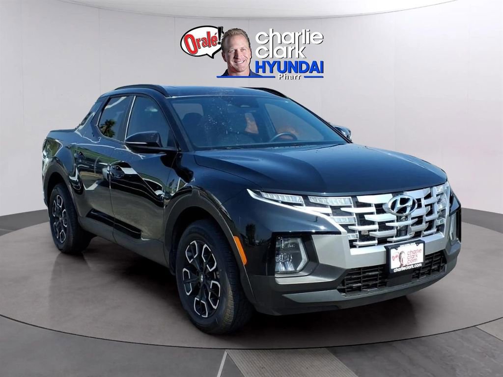 Used 2023 Hyundai Santa Cruz SEL Premium w/ Winter Package image 7
