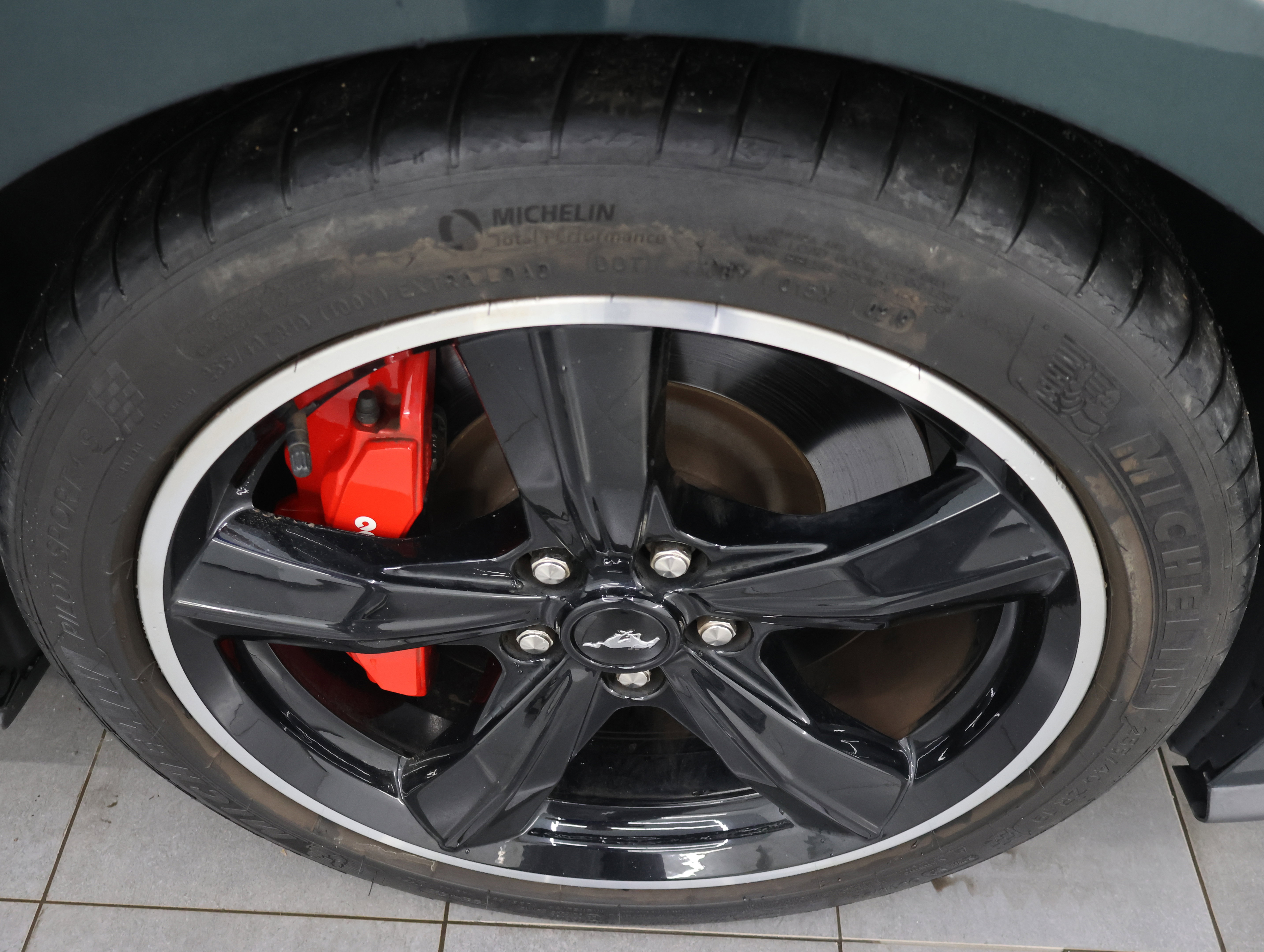 Used 2019 Ford Mustang Bullitt w/ Bullitt Electronics Package RWD image 3