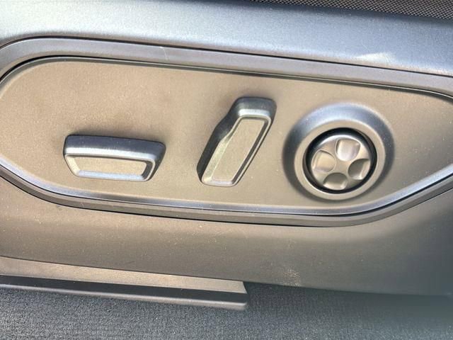 New 2026 Jeep Grand Cherokee L Limited AWD/4WD image 12