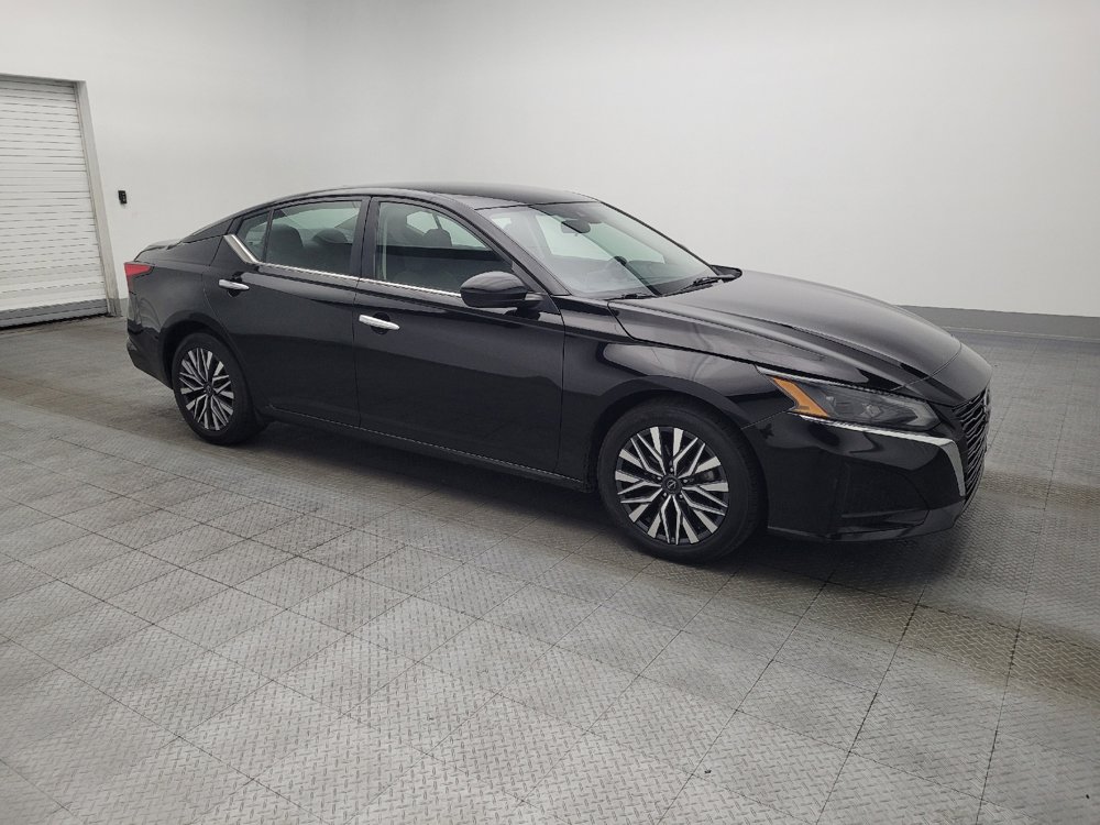 Used 2023 Nissan Altima 2.5 SV image 11