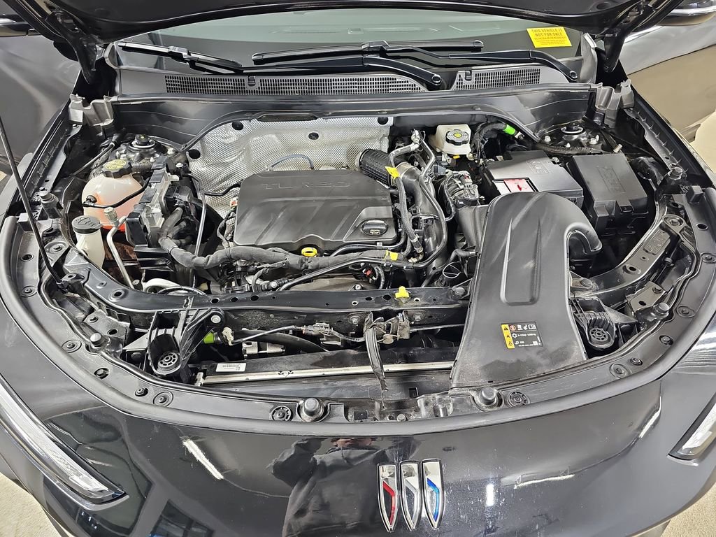 Certified 2025 Buick Envista Sport Touring w/ Experience Buick Package FWD image 35