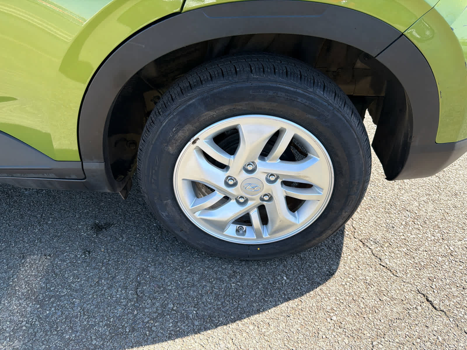 Used 2023 Hyundai Venue SE w/ Cargo Package image 5