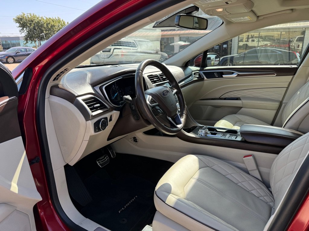 Used 2018 Ford Fusion Energi Platinum FWD image 14