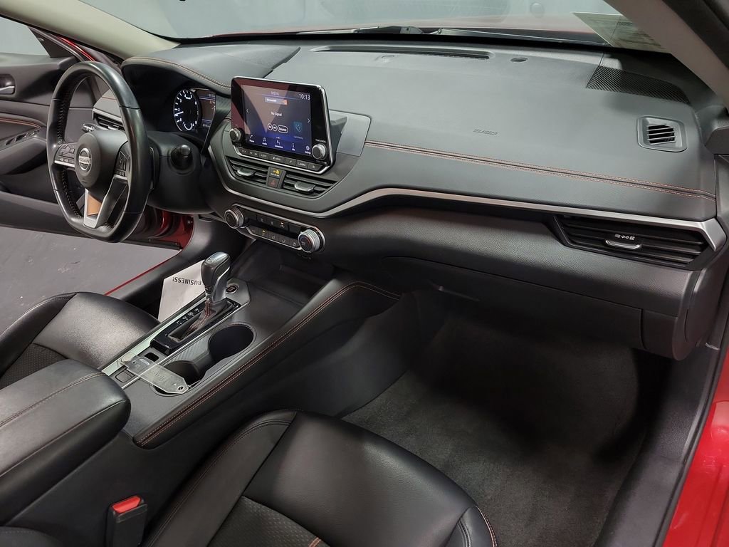 Used 2022 Nissan Altima 2.5 SR image 22