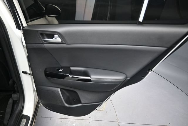 Used 2020 Kia Sportage S w/ Option Group 020 FWD image 20