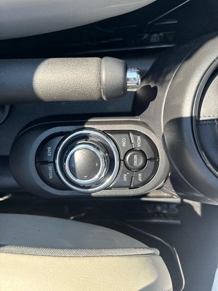 Used 2022 MINI Cooper S FWD image 32