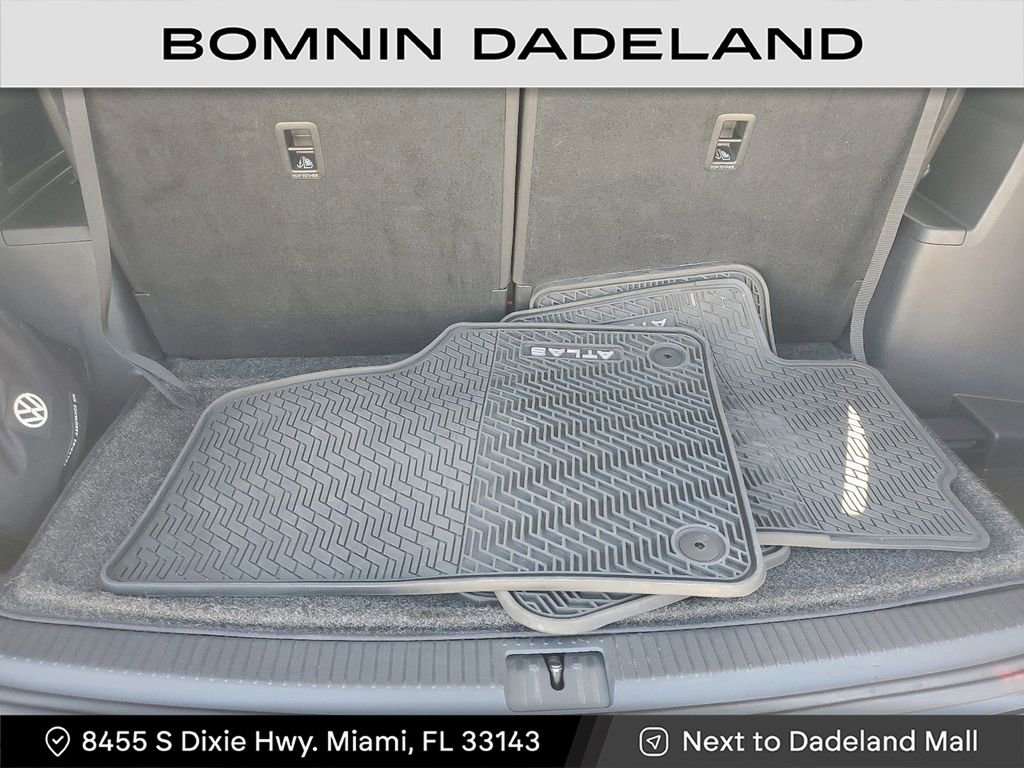Used 2021 Volkswagen Atlas SE w/ Panoramic Sunroof Package image 8