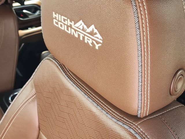 Used 2023 Chevrolet Tahoe High Country w/ Advanced Technology Package AWD/4WD image 16