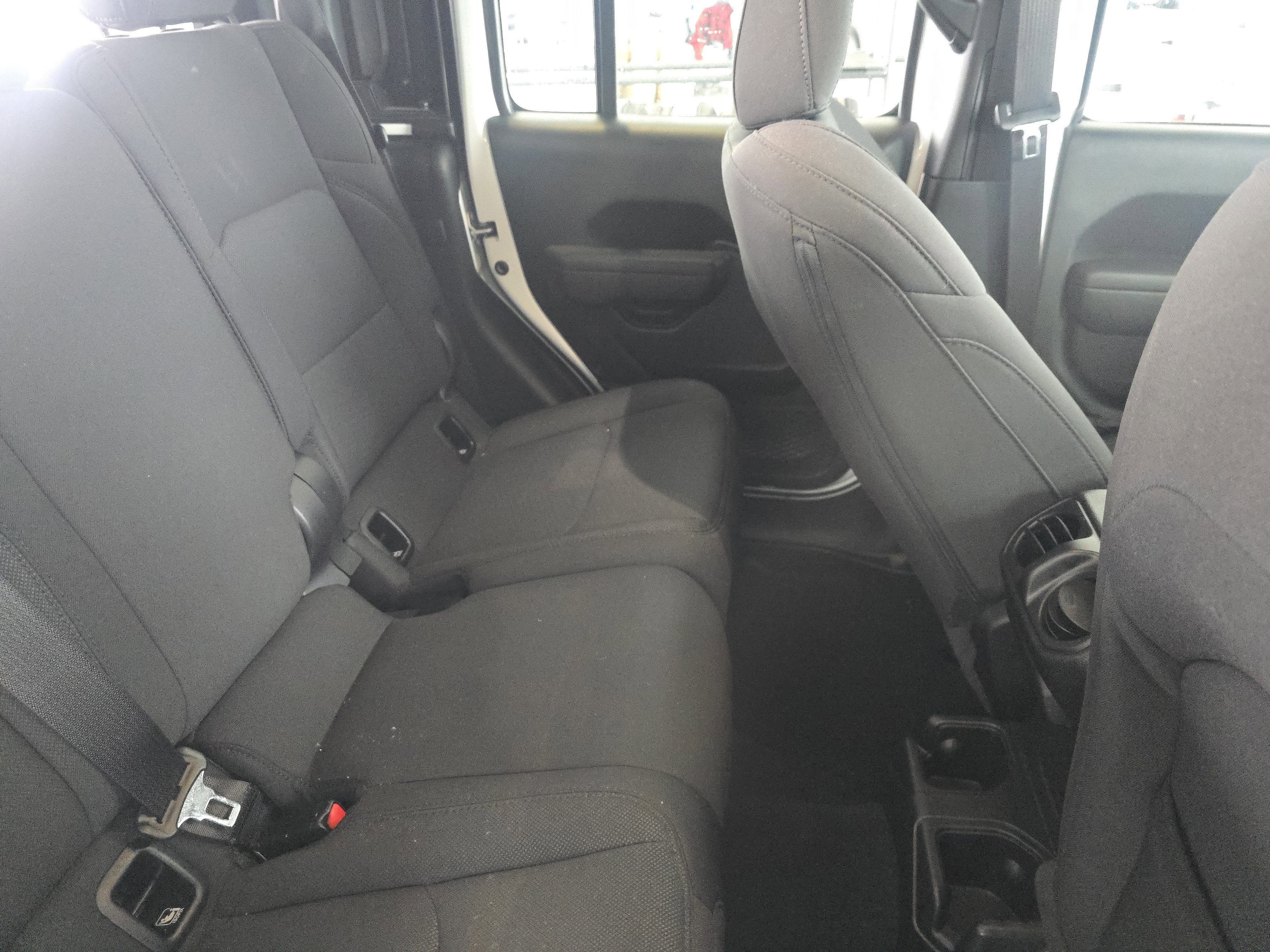 Used 2023 Jeep Gladiator Sport w/ Trailer Tow Package image 27