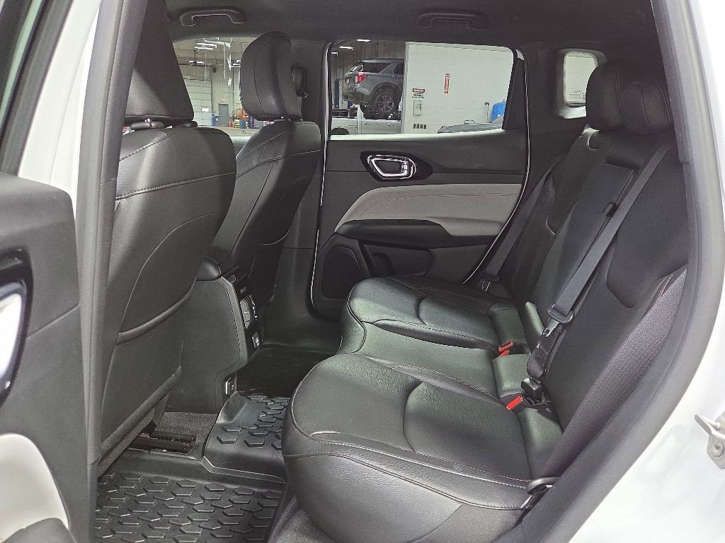Used 2024 Jeep Compass Limited AWD/4WD image 31