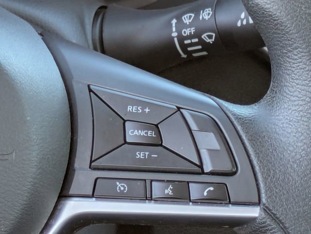 Used 2025 Nissan Altima 2.5 SV image 19