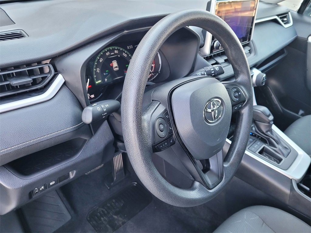 Used 2024 Toyota RAV4 XLE image 26