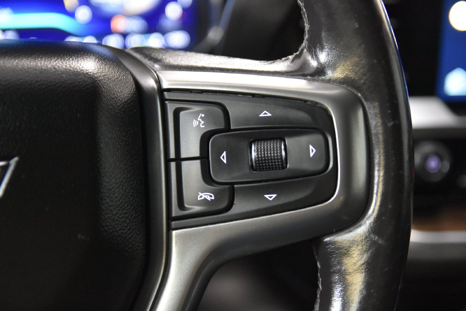 Used 2022 Chevrolet Silverado 1500 LT RWD image 17
