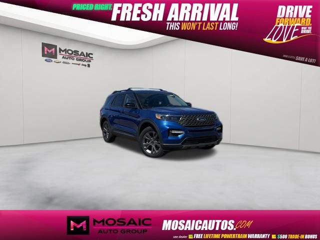 Used 2022 Ford Explorer XLT w/ Equipment Group 202A AWD/4WD image 1