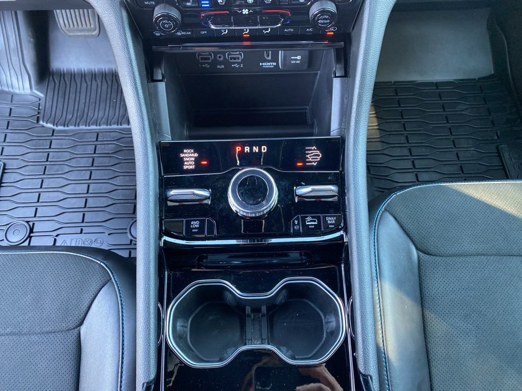 Used 2022 Jeep Grand Cherokee Trailhawk image 28