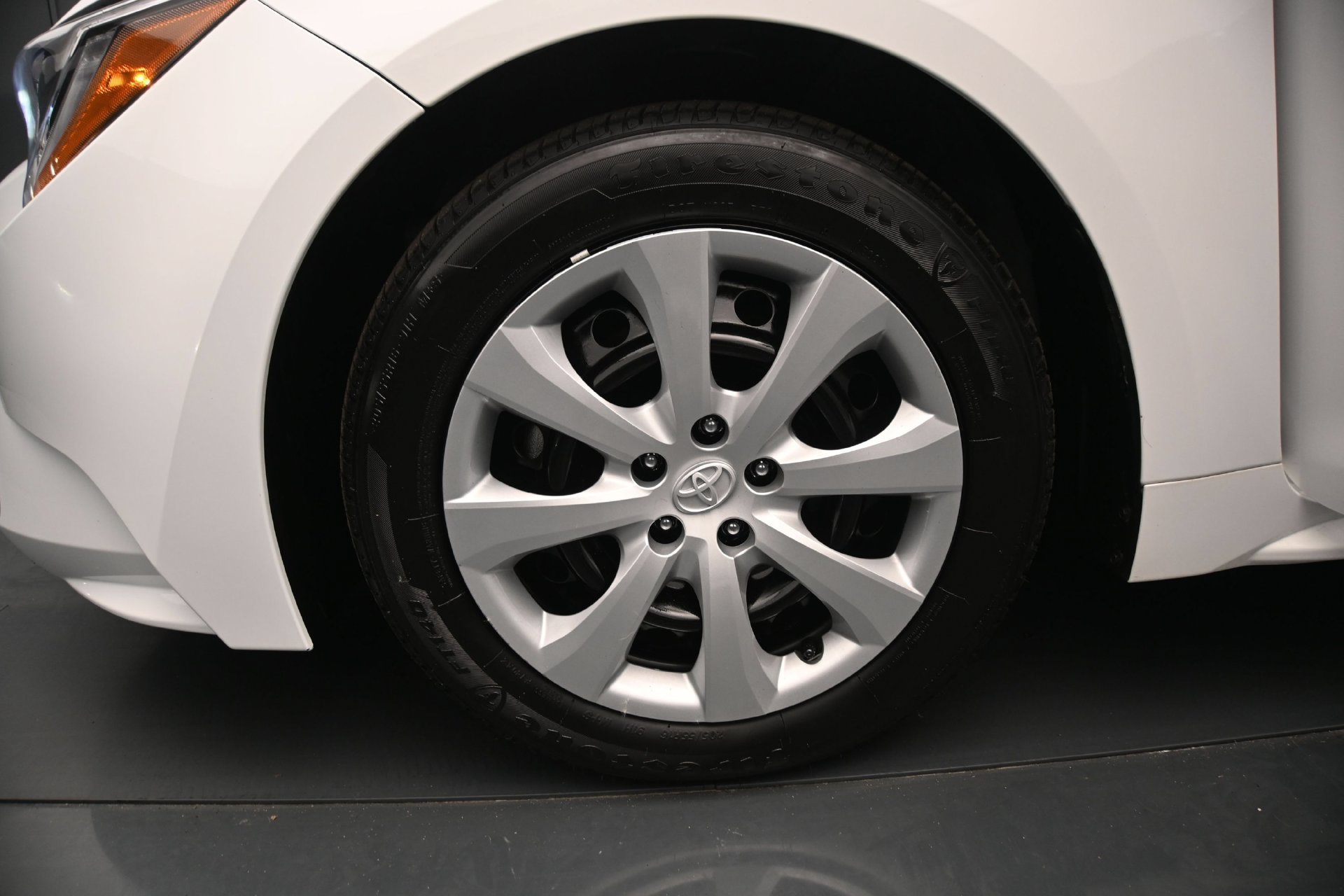 Used 2024 Toyota Corolla LE FWD image 24