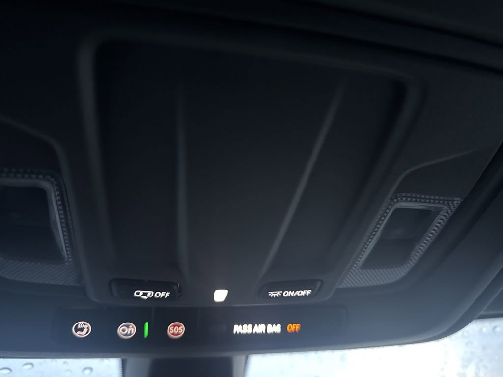 Used 2019 GMC Sierra 1500 Elevation w/ Elevation Value Package image 19