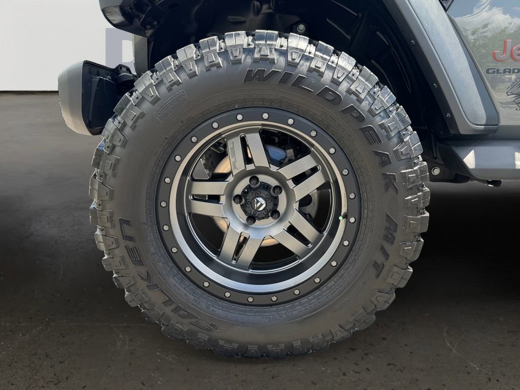 Used 2020 Jeep Gladiator Mojave AWD/4WD image 10
