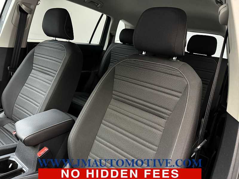 Used 2022 Volkswagen Tiguan S image 13