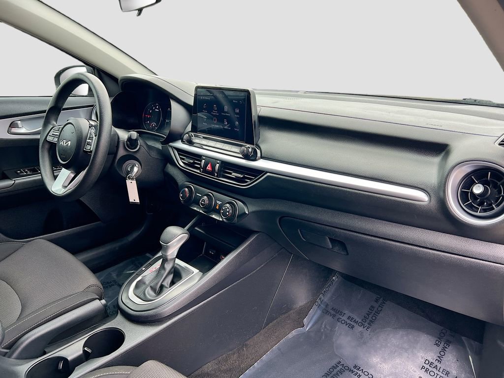 Used 2024 Kia Forte LXS w/ LXS Technology Package image 26