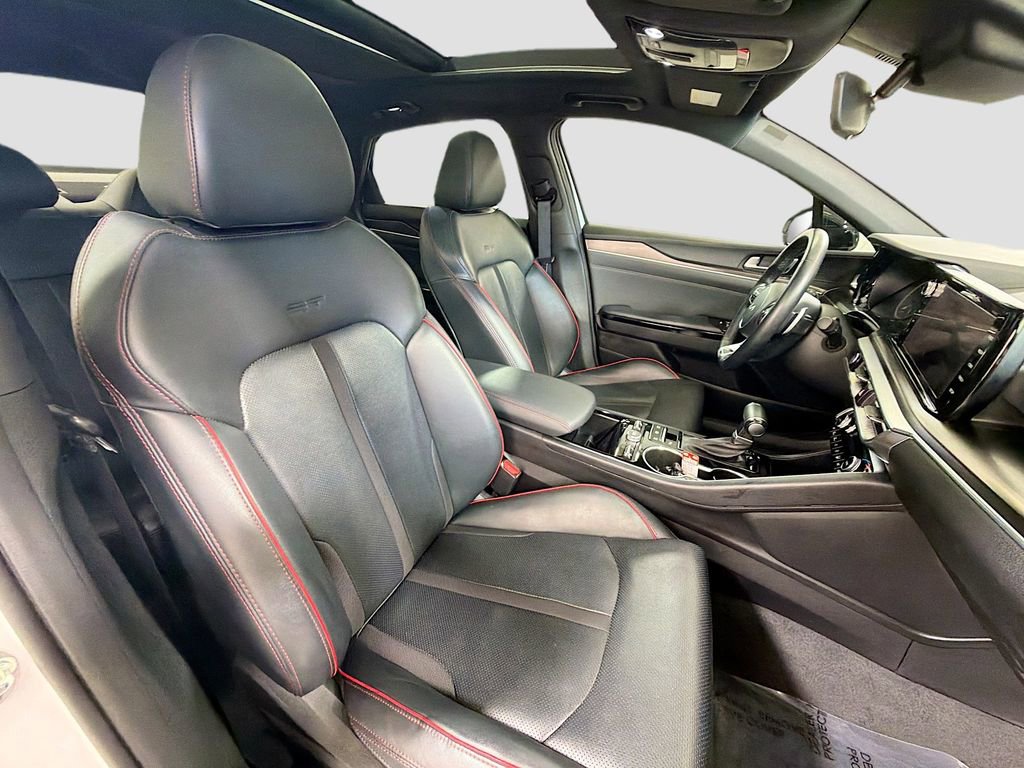 Used 2024 Kia K5 GT w/ GT1 Package FWD image 32