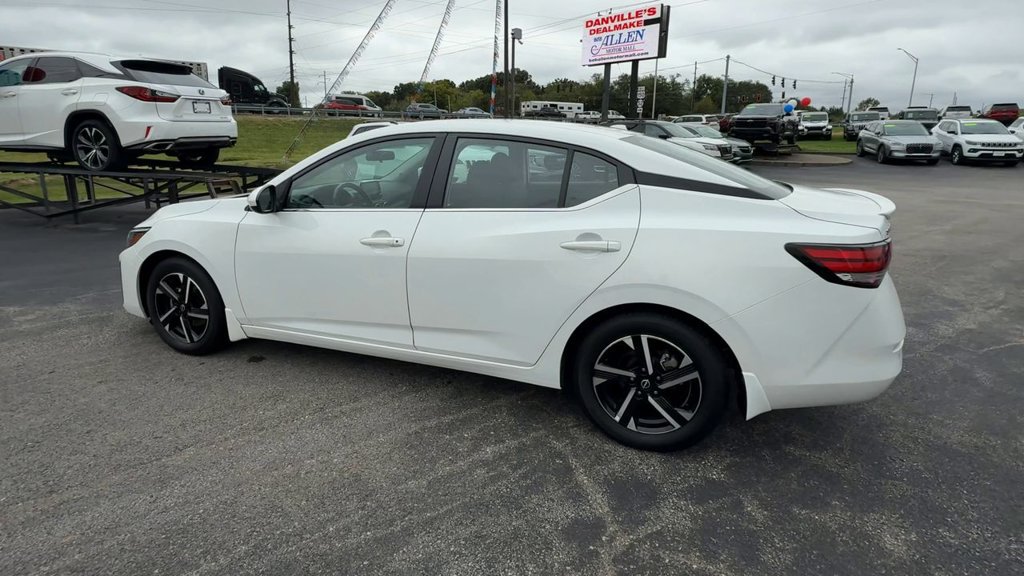 Used 2024 Nissan Sentra SV w/ All-Weather Package FWD image 4