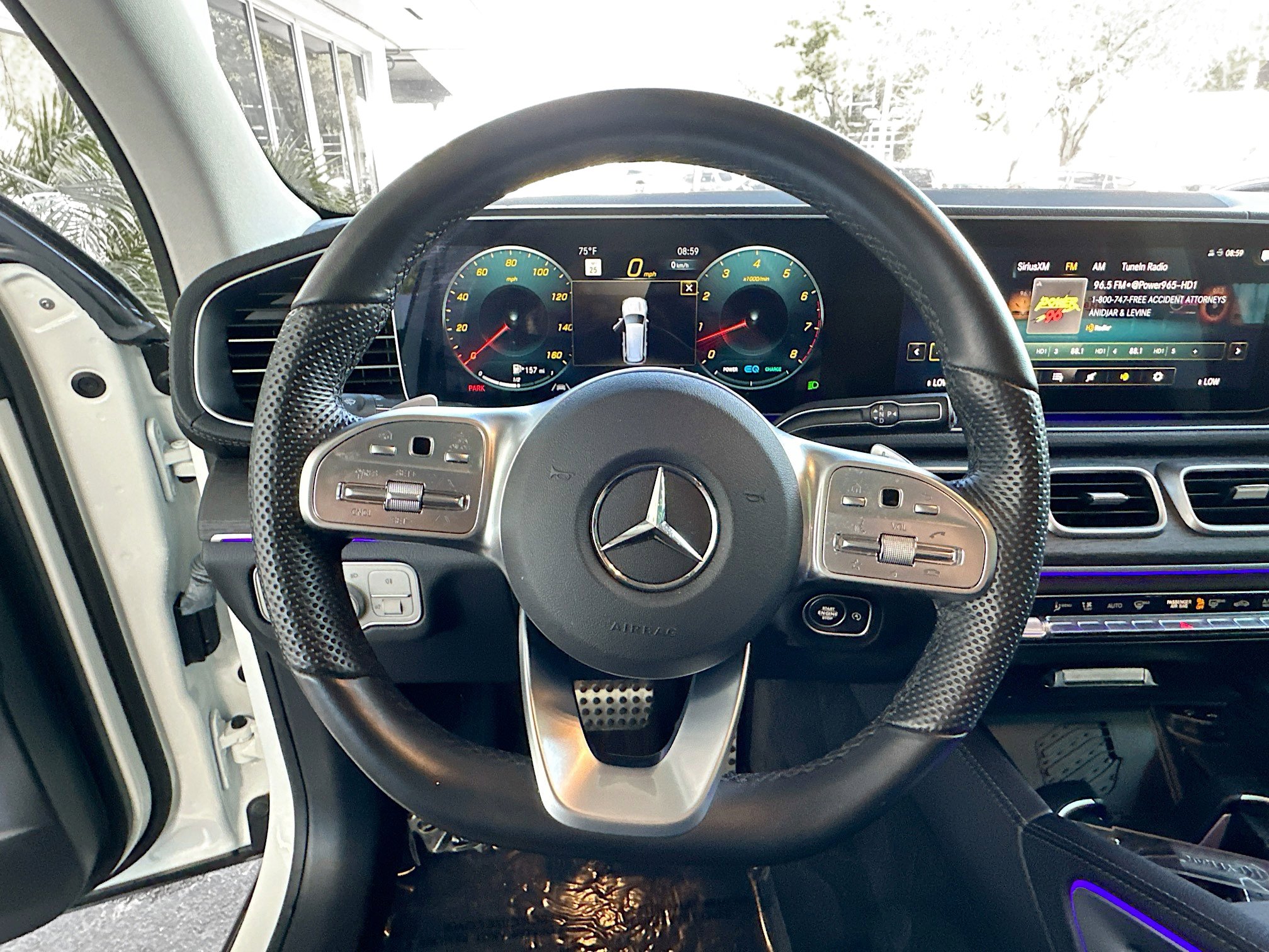 Used 2023 Mercedes-Benz GLS 580 4MATIC image 11