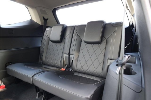 New 2026 Volkswagen Atlas SEL Premium R-Line image 31