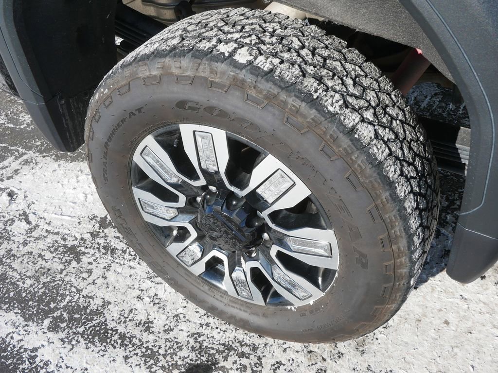 Certified 2024 GMC Sierra 2500 Denali image 8