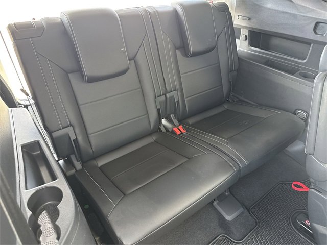 Used 2021 Volkswagen Atlas SE w/ Towing Package image 12