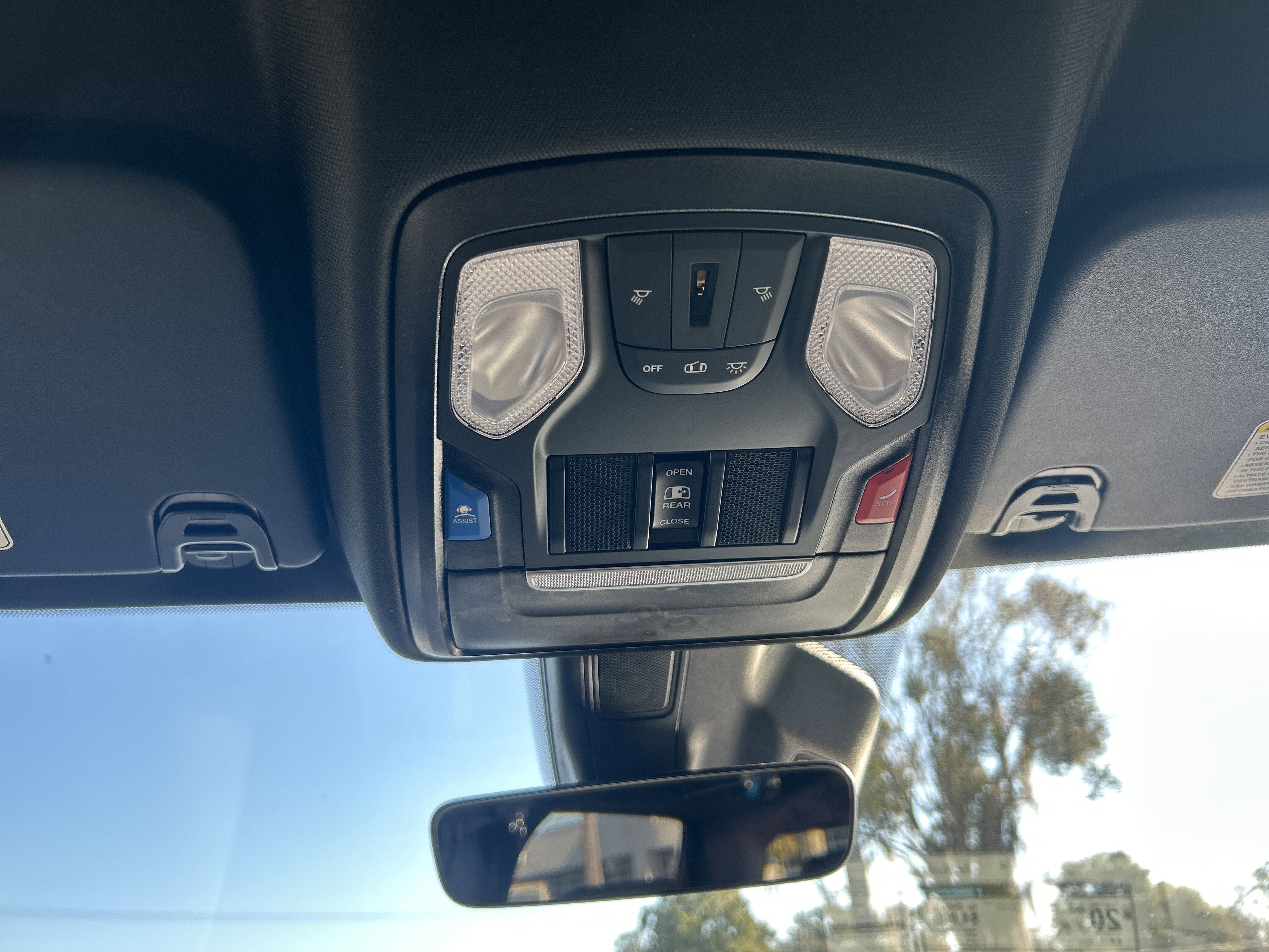 New 2026 RAM 1500 Express image 32