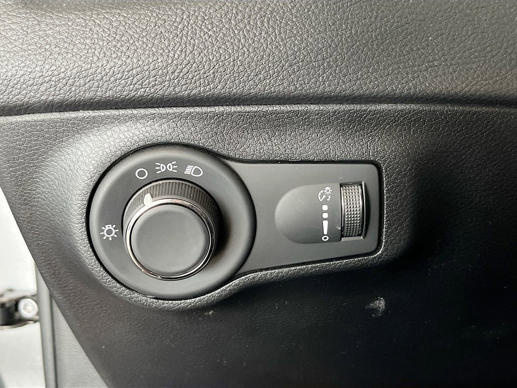 Used 2019 Jeep Compass Sport AWD/4WD image 10