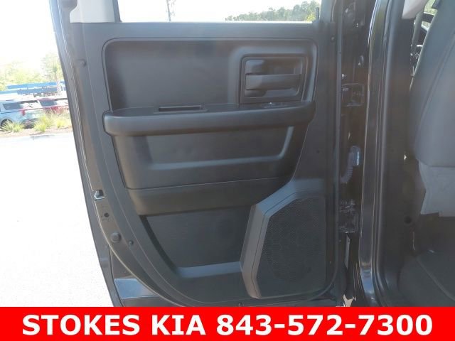 Used 2018 RAM 1500 Express w/ Black Ram 1500 Express Group image 22