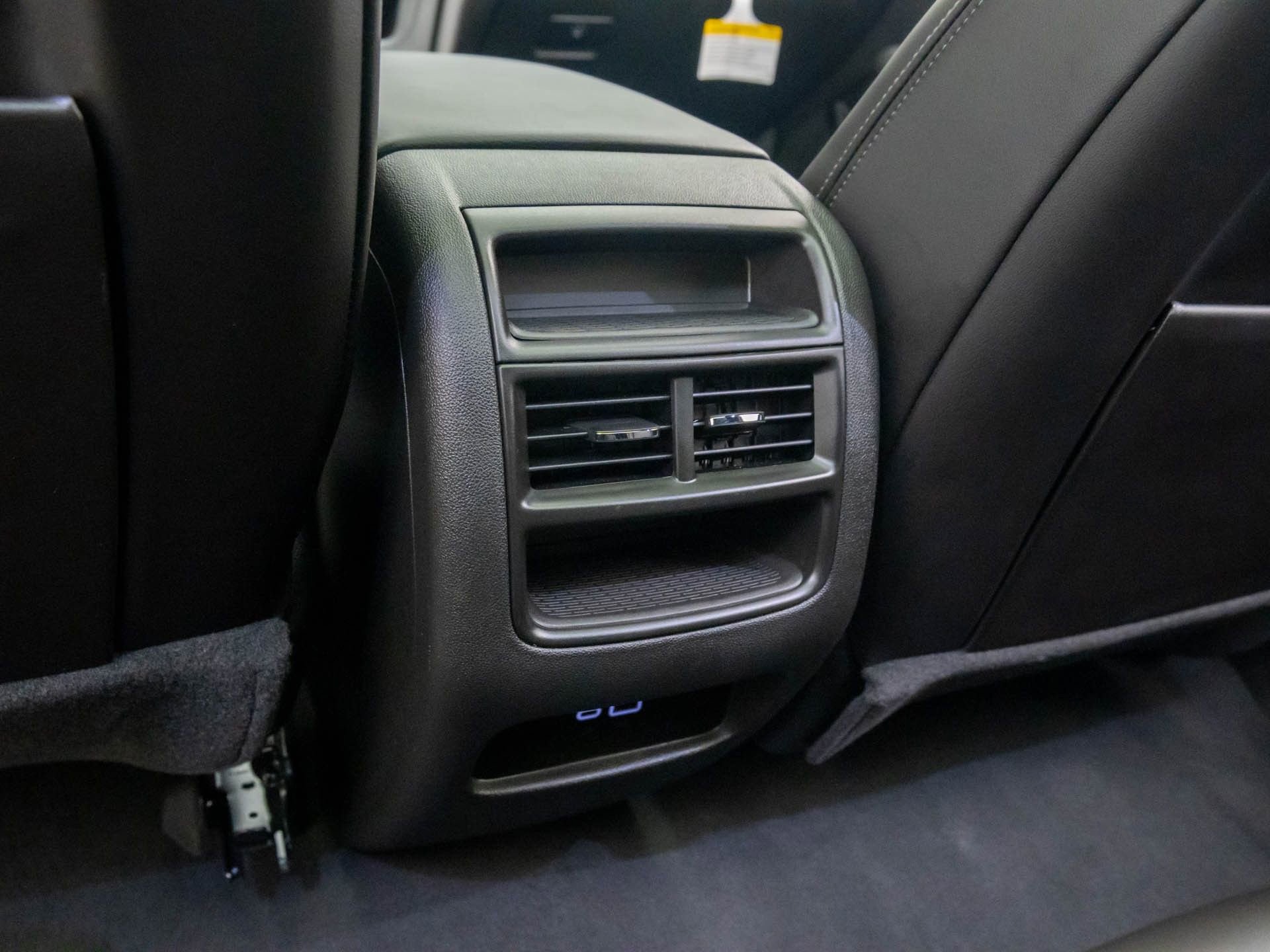 New 2025 Cadillac XT5 Premium Luxury image 18