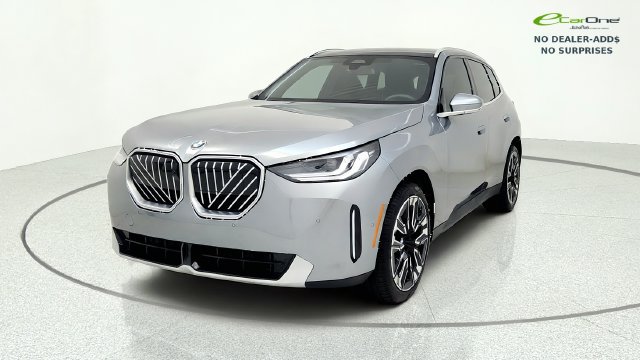 Used 2026 BMW X3 xDrive30i AWD/4WD image 3