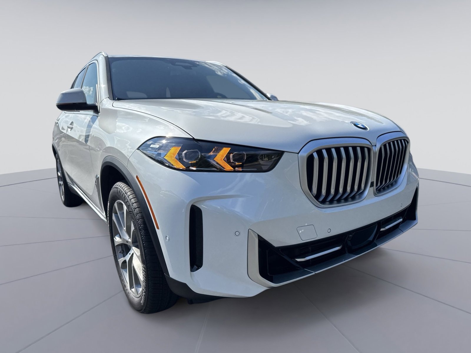 New 2026 BMW X5 xDrive40i image 3